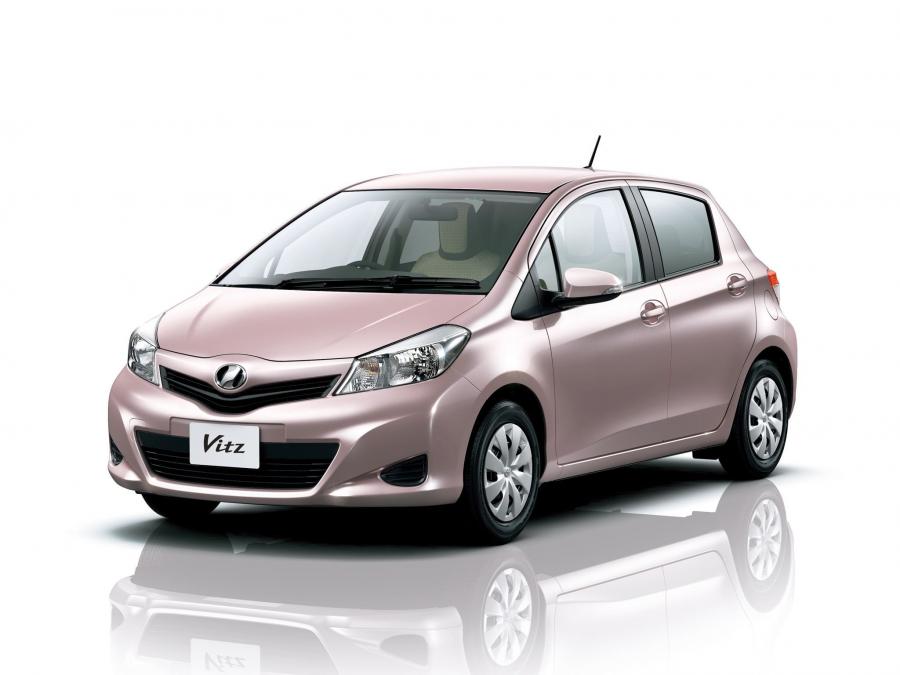  Toyota Vitz 2010 года  (фото 12 из 13)